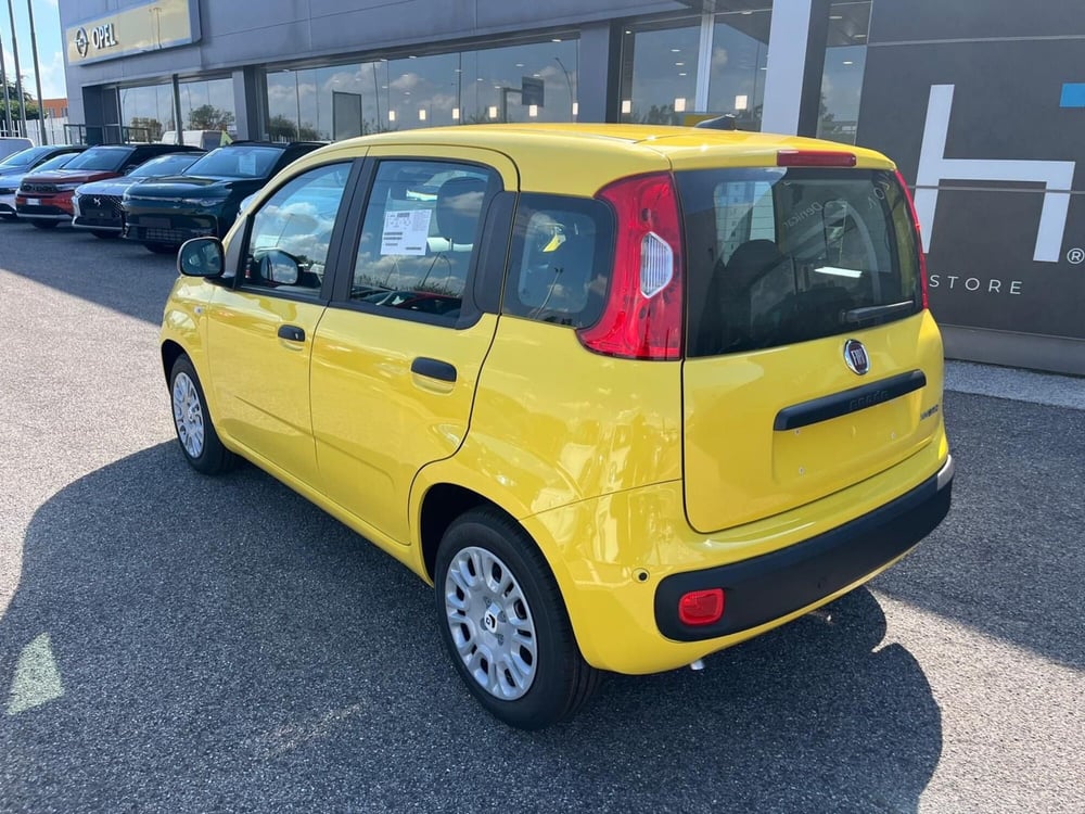 Fiat Panda Cross nuova a Milano (6)