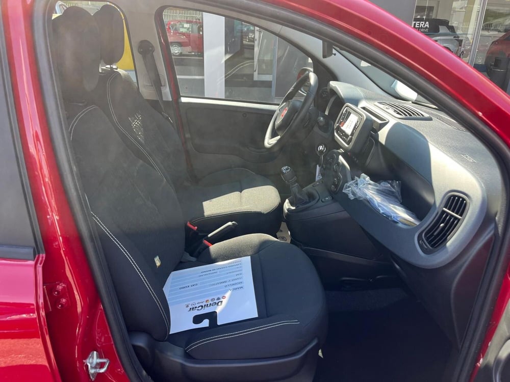 Fiat Panda Cross nuova a Milano (12)