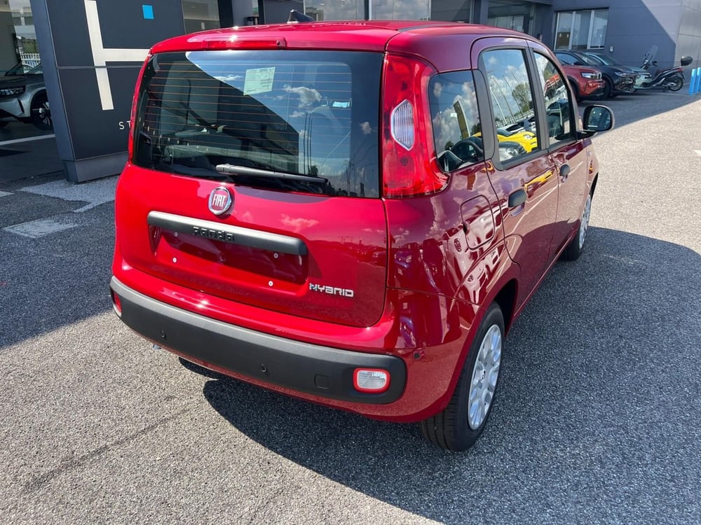 Fiat Panda Cross nuova a Milano (7)
