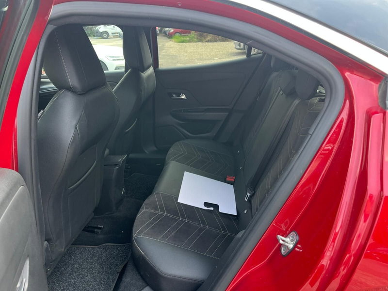 Opel Mokka usata a Milano (13)