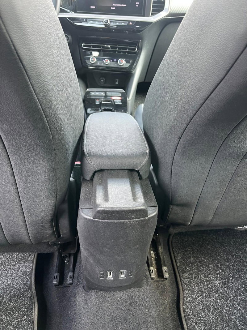 Opel Mokka usata a Milano (19)