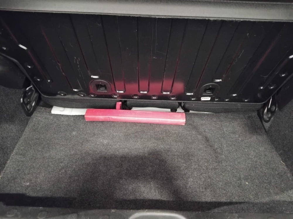 Fiat Panda Cross usata a Milano (13)
