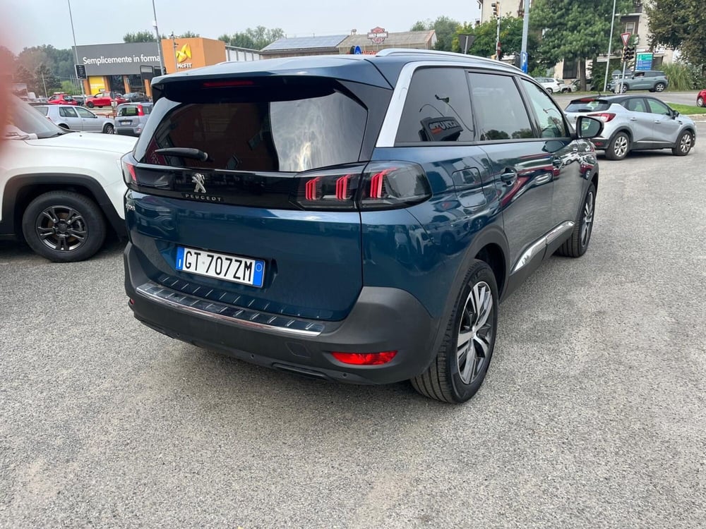 Peugeot 5008 usata a Milano (7)