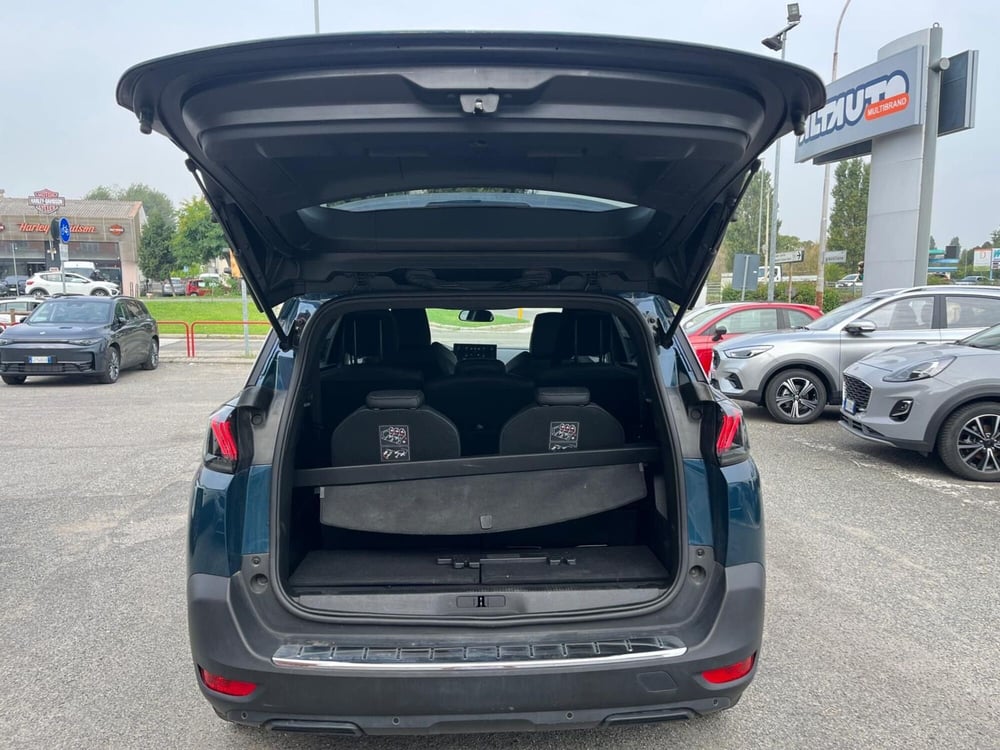 Peugeot 5008 usata a Milano (8)