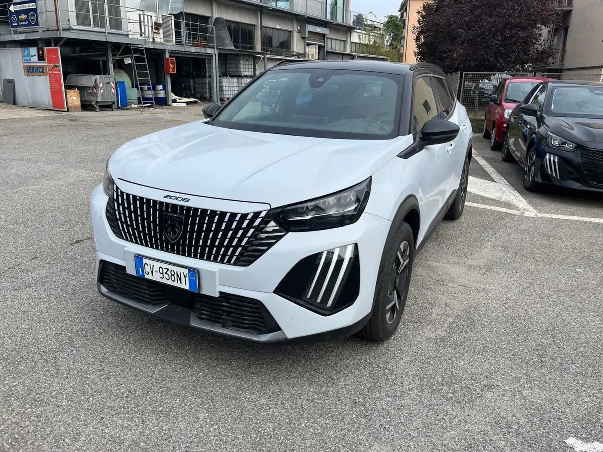 Peugeot 2008 usata a Milano