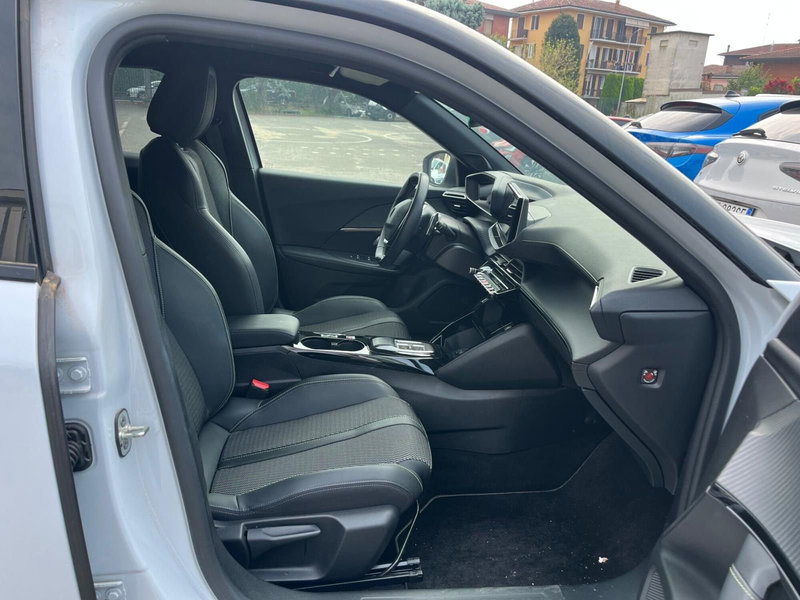 Peugeot 2008 usata a Milano (12)