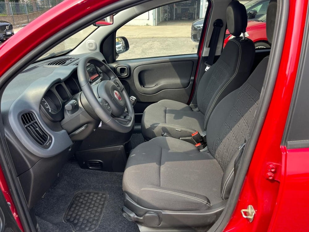 Fiat Panda Cross usata a Milano (11)