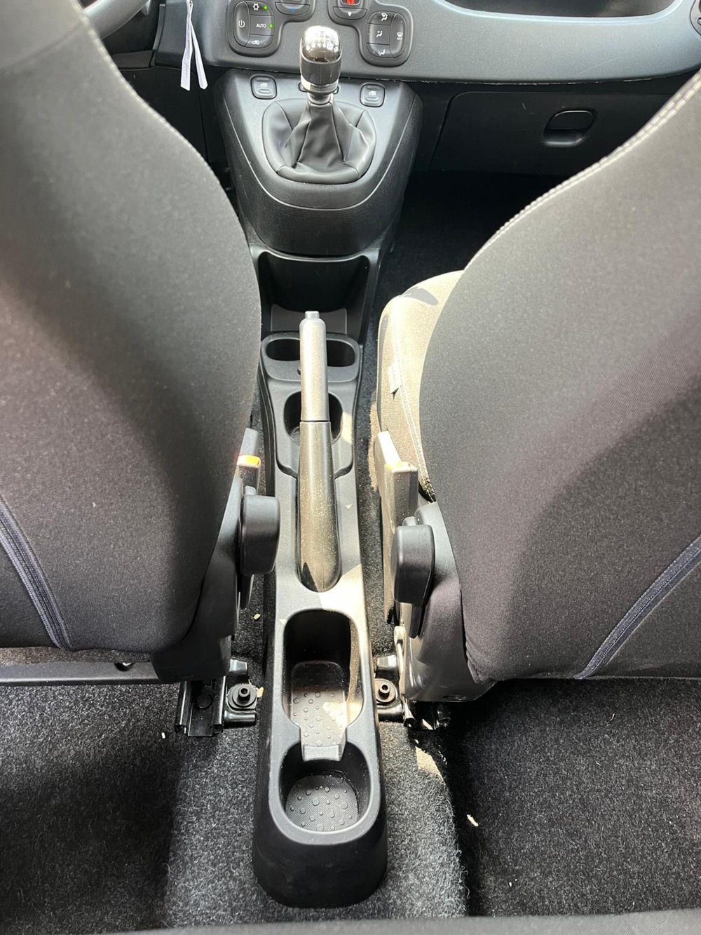 Fiat Panda Cross usata a Milano (18)
