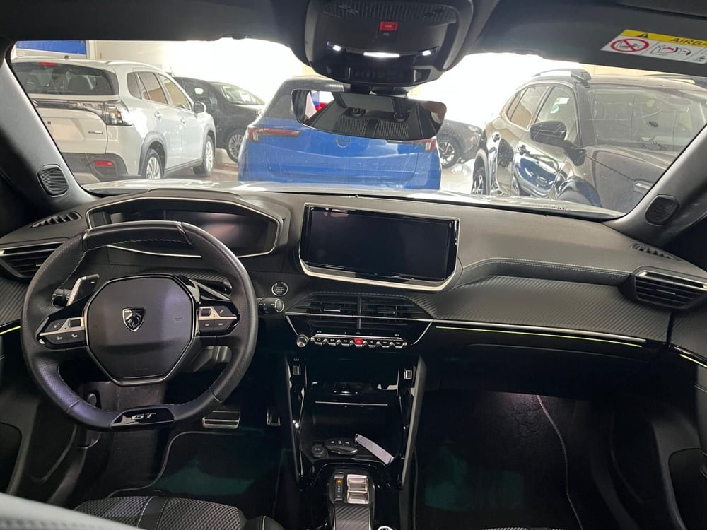 Peugeot 2008 usata a Milano (14)