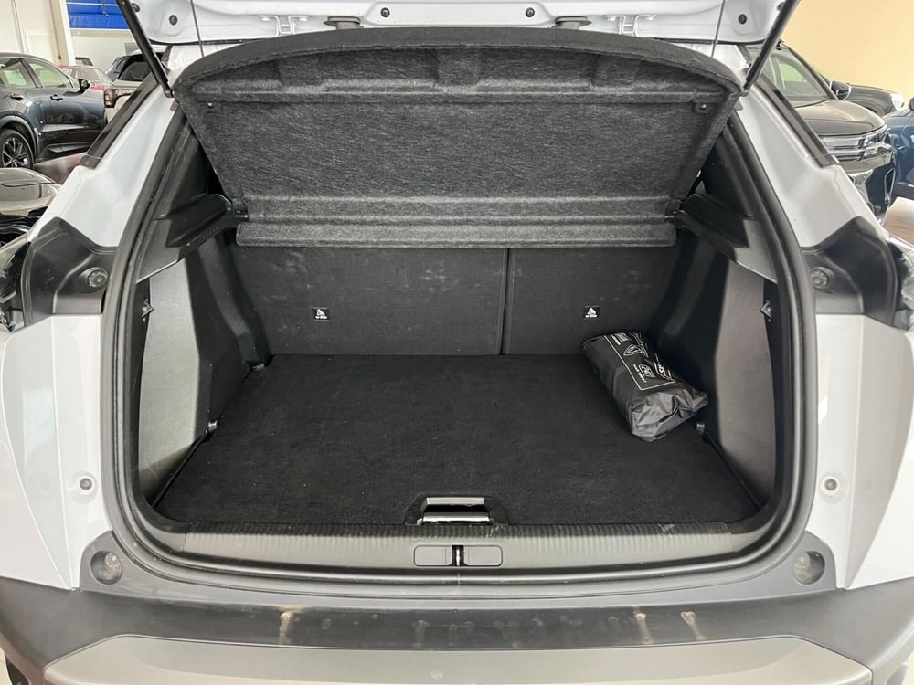 Peugeot 2008 usata a Milano (9)
