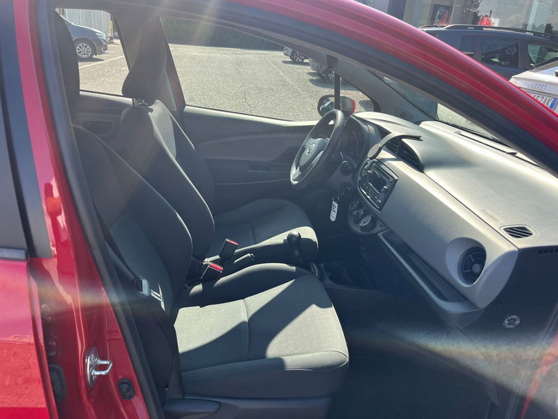 Toyota Yaris usata a Milano (12)