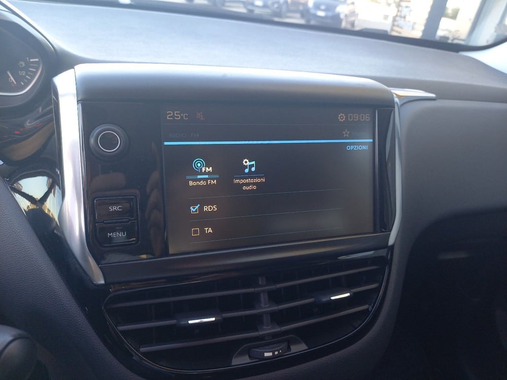 Peugeot 208 usata a Agrigento (13)