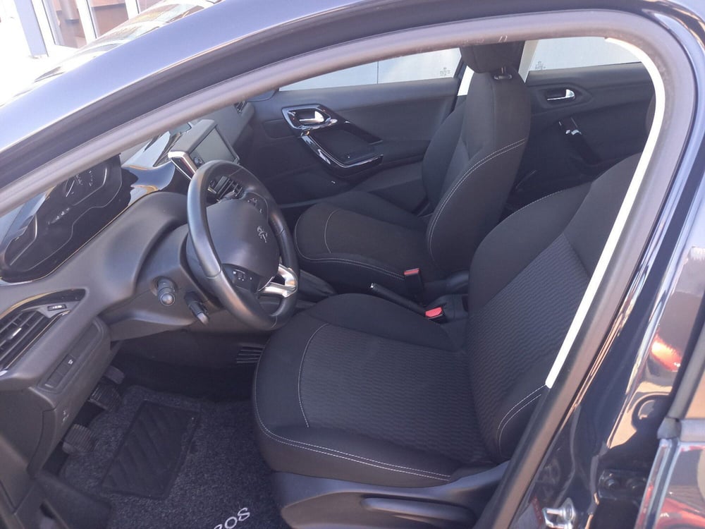 Peugeot 208 usata a Agrigento (8)