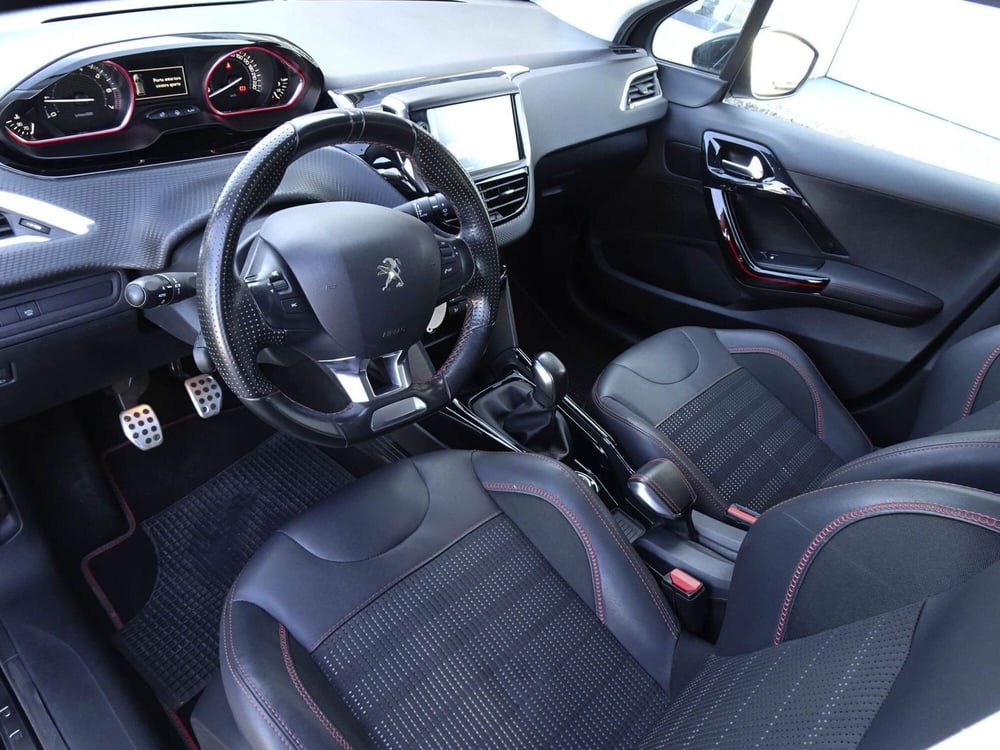 Peugeot 2008 usata a Treviso (9)