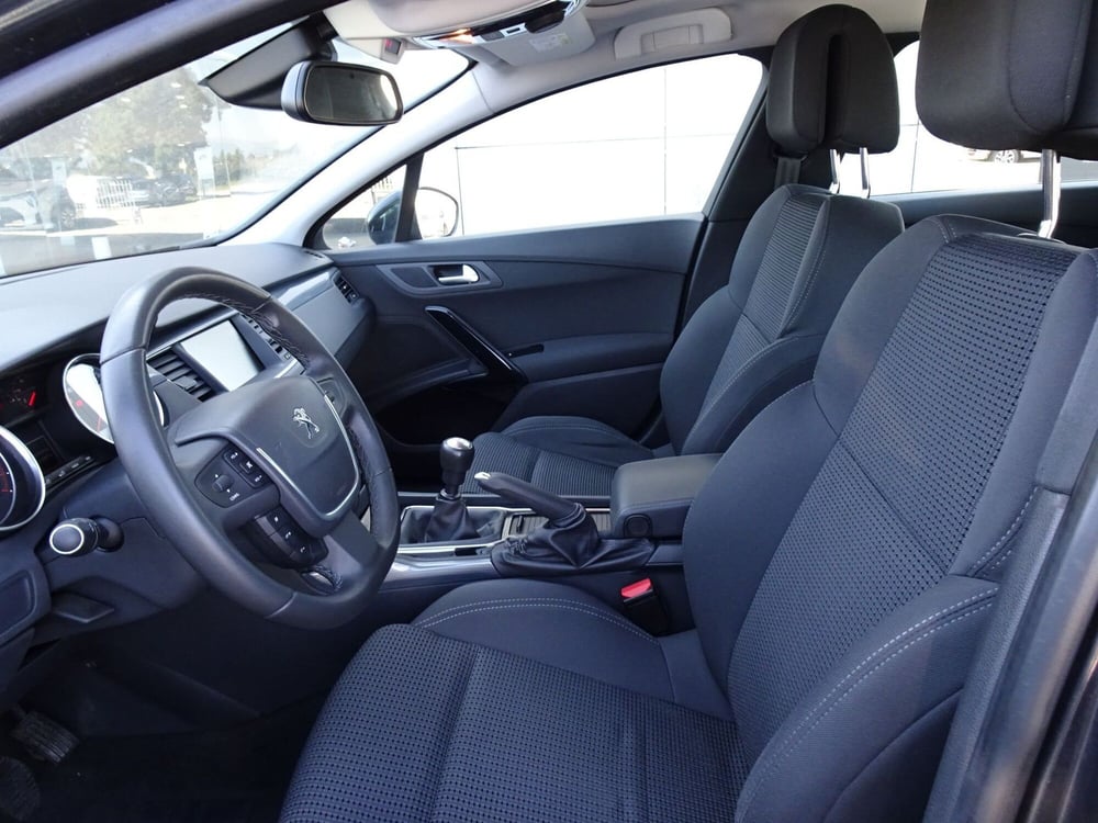 Peugeot 508 SW usata a Treviso (9)