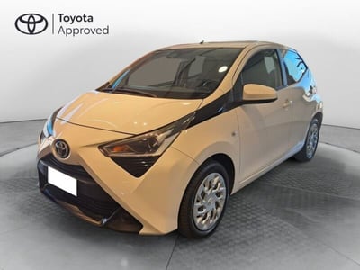 Toyota Aygo 1.0 VVT-i 72 CV 5 porte x-cool MMT del 2019 usata a Cagliari