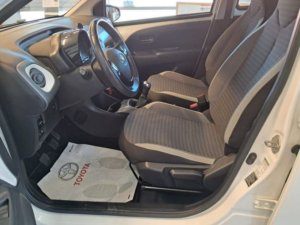 Toyota Aygo usata a Cagliari (10)