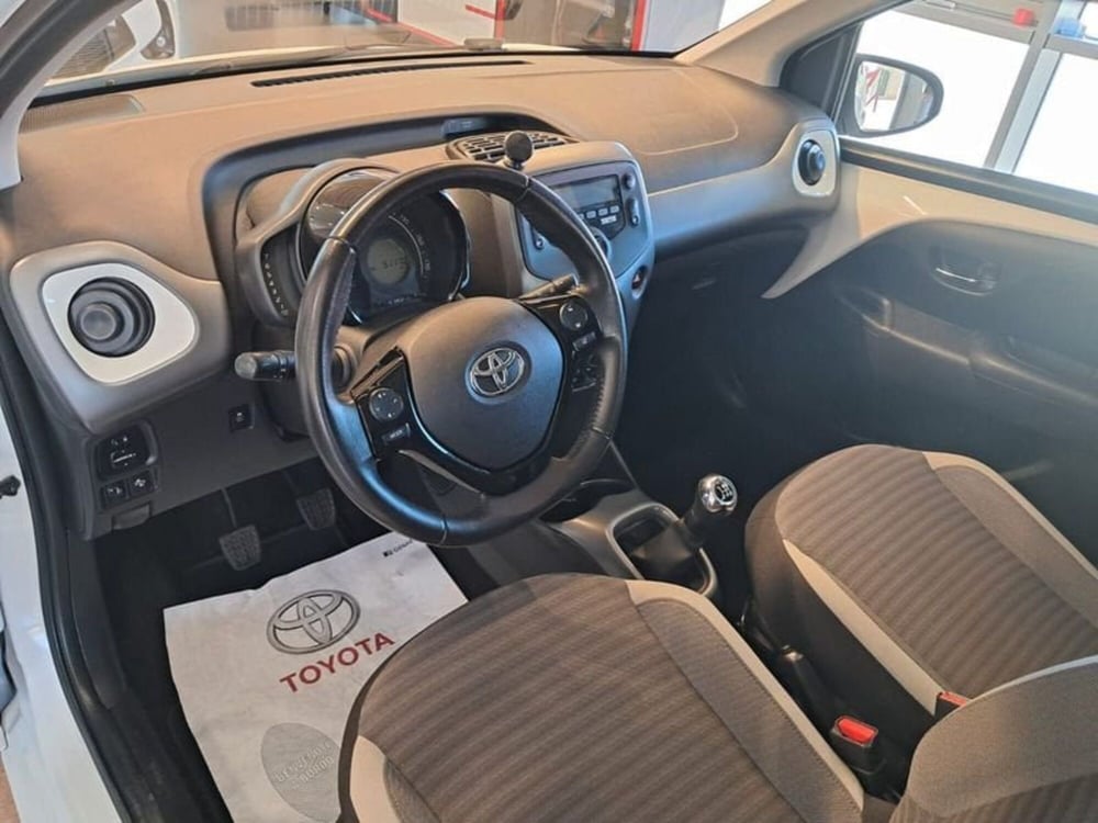 Toyota Aygo usata a Cagliari (11)