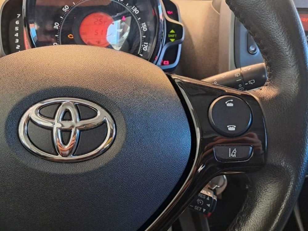 Toyota Aygo usata a Cagliari (14)