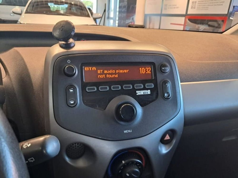 Toyota Aygo usata a Cagliari (16)
