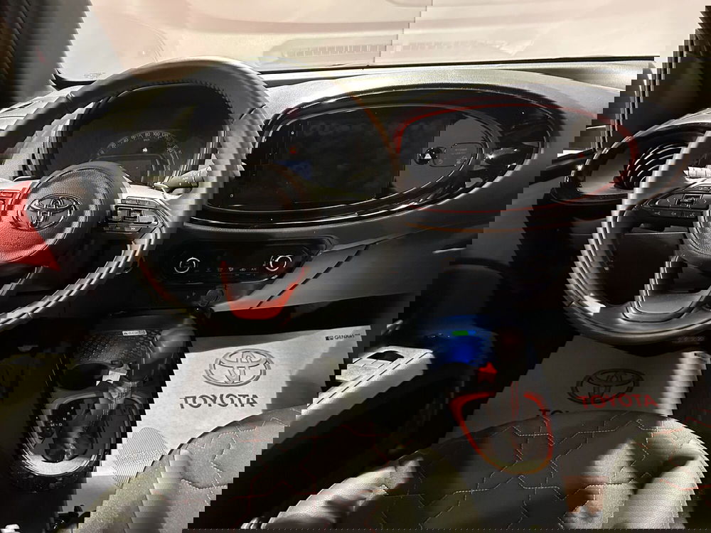 Toyota Aygo X usata a Milano (10)