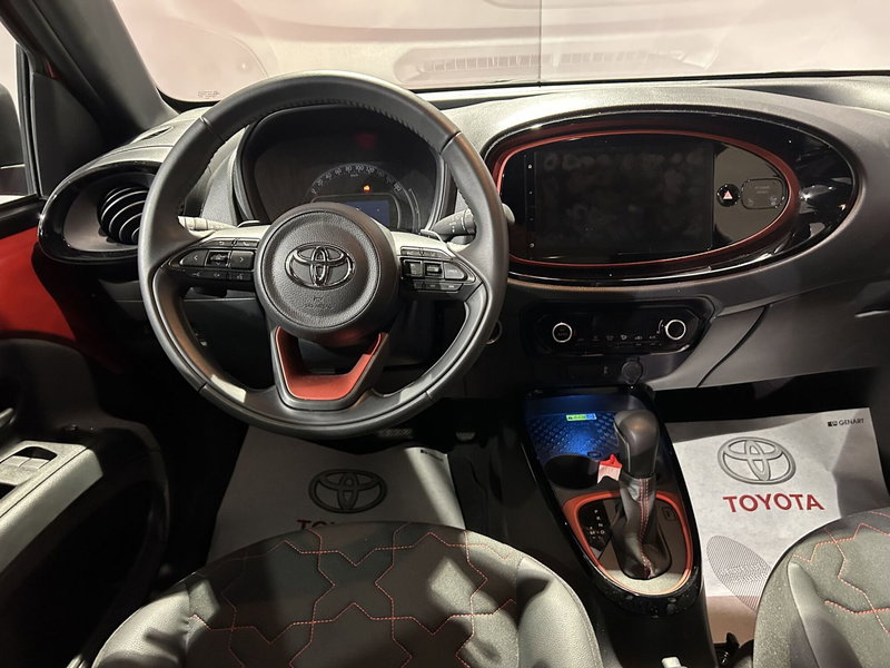 Toyota Aygo X usata a Milano (10)