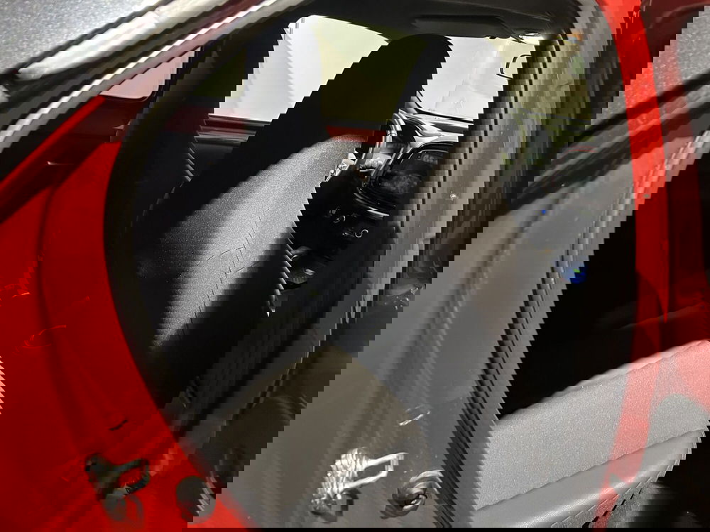 Toyota Aygo X usata a Milano (13)