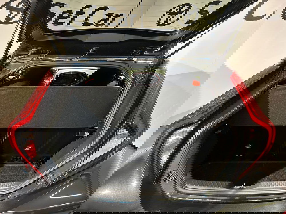 Toyota Aygo X usata a Milano (6)