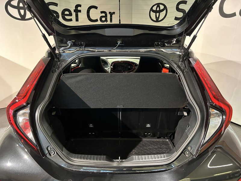 Toyota Aygo X usata a Milano (6)
