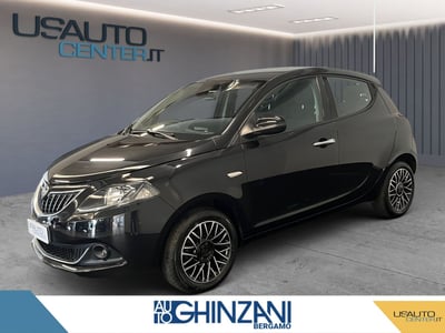 Lancia Ypsilon 1.0 FireFly 5 porte S&amp;S Hybrid Gold Plus del 2024 usata a Bergamo