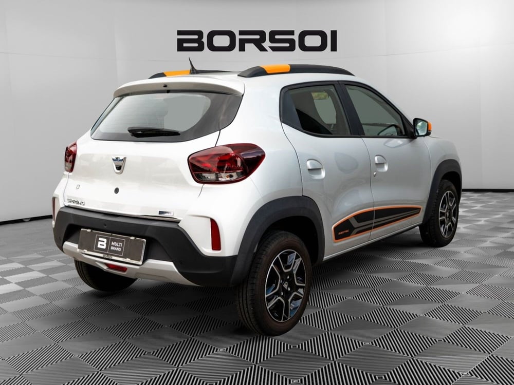 Dacia Spring usata a Treviso (5)