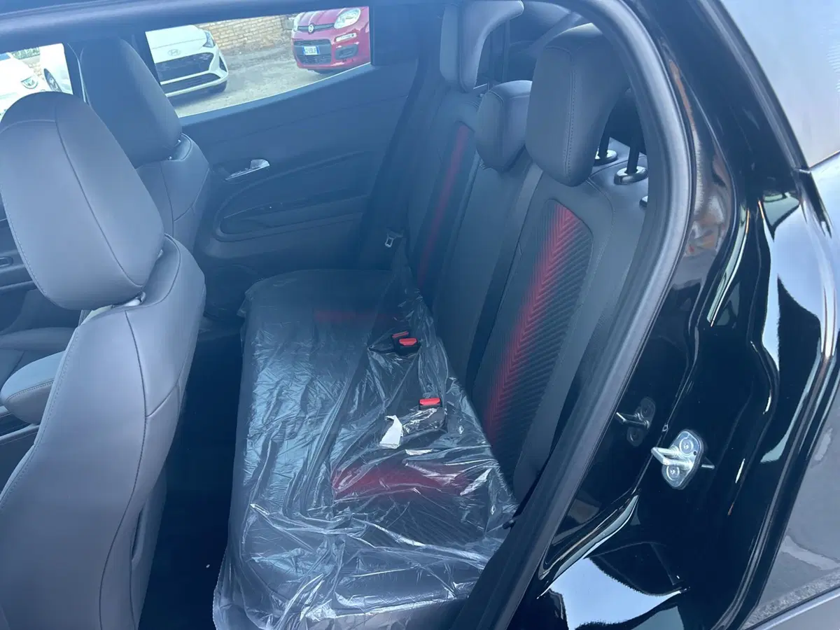 Alfa Romeo Junior nuova a Chieti (16)