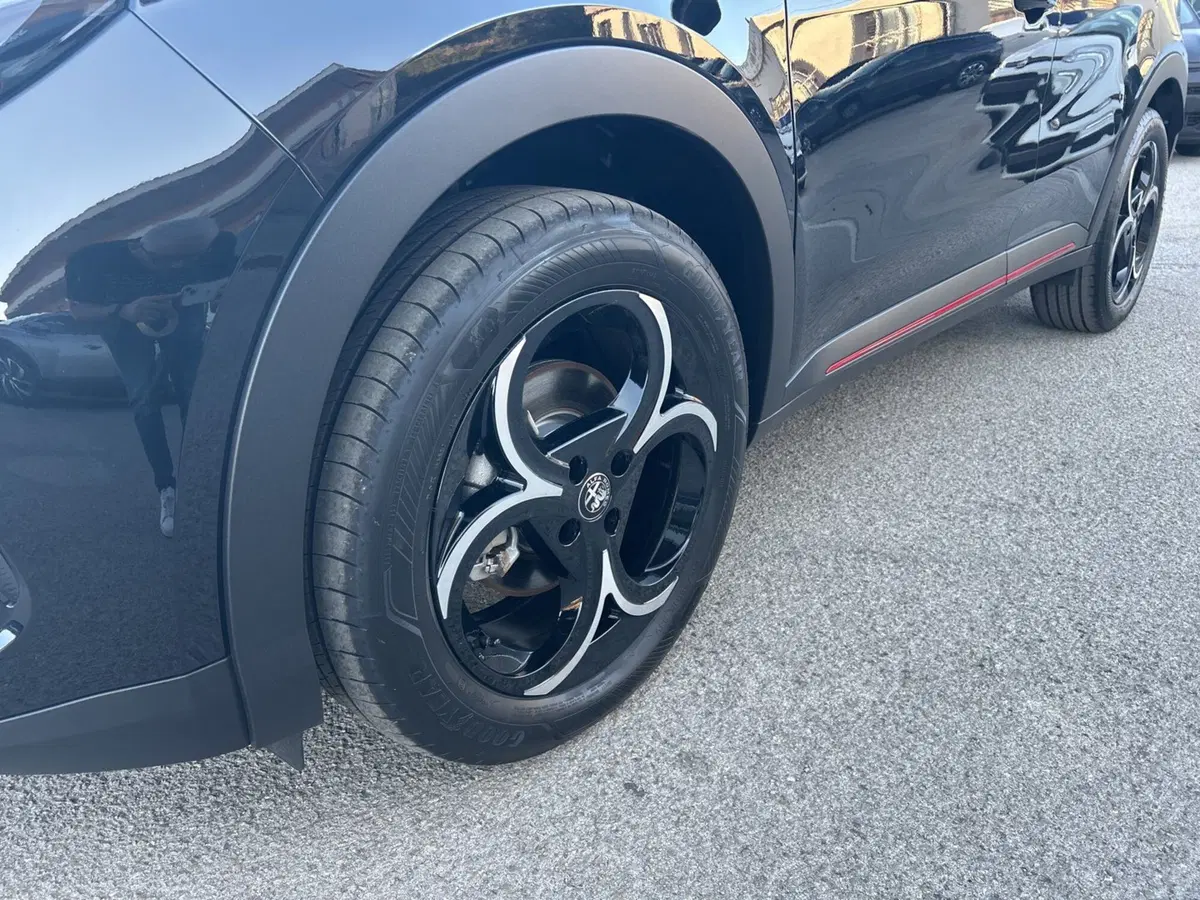 Alfa Romeo Junior nuova a Chieti (9)