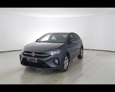 Volkswagen Taigo 1.0 TSI 110 CV DSG R-Line del 2022 usata a Castenaso