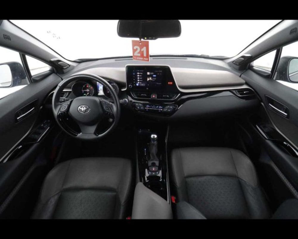 Toyota Toyota C-HR usata a Bologna (13)