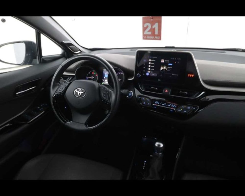 Toyota Toyota C-HR usata a Bologna (17)
