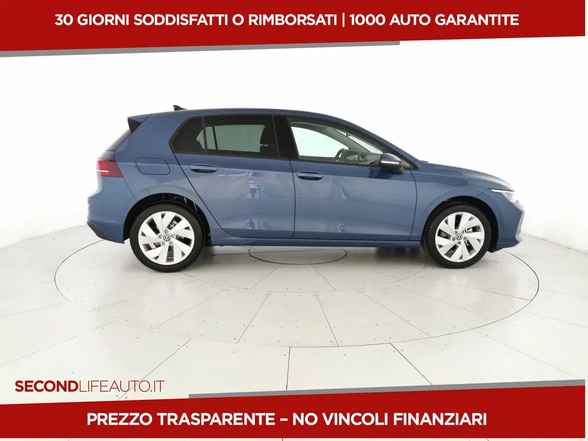 Volkswagen Golf nuova a Chieti (4)