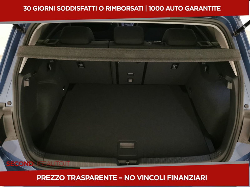 Volkswagen Golf nuova a Chieti (7)