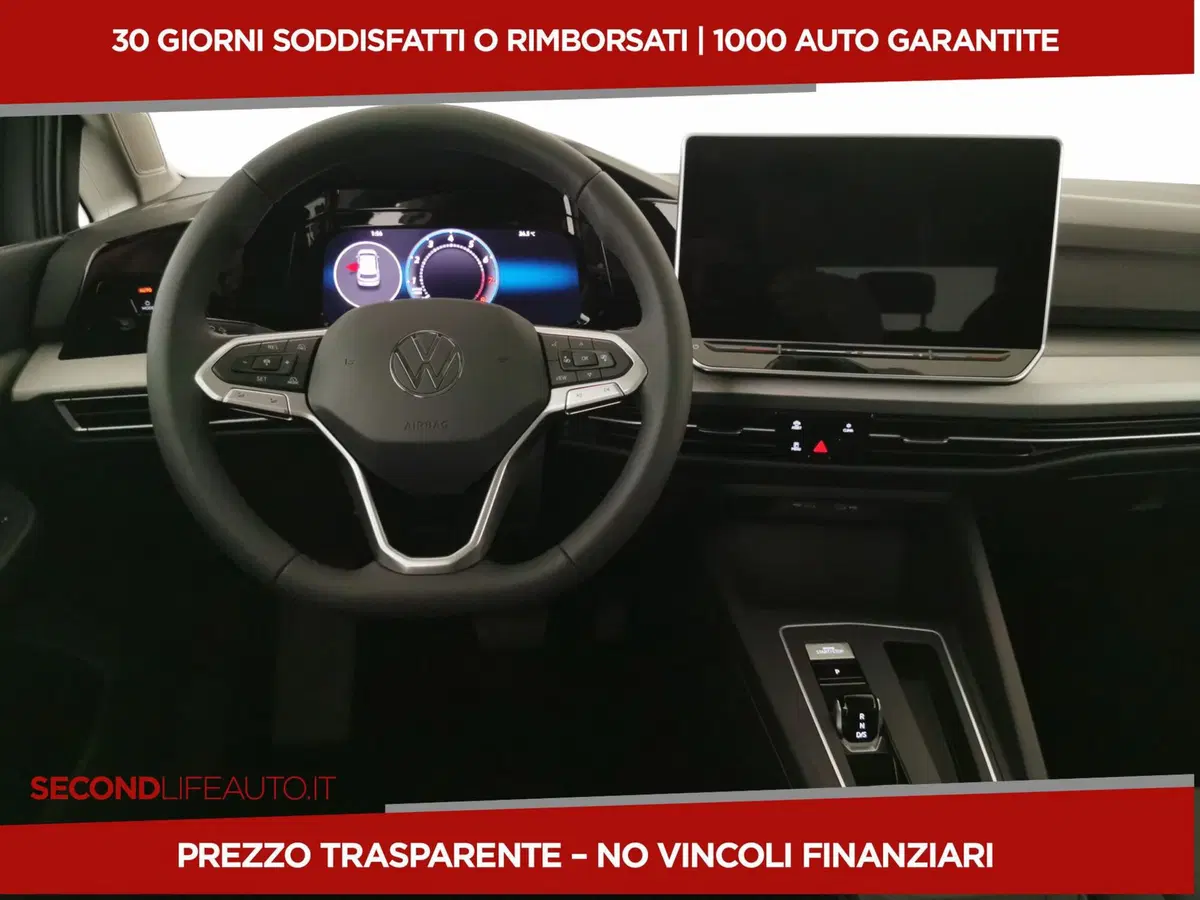 Volkswagen Golf nuova a Chieti (9)