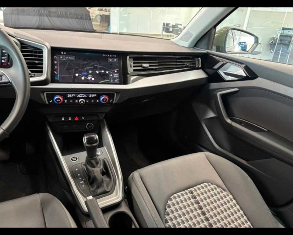 Audi A1 allstreet usata a Bologna (12)