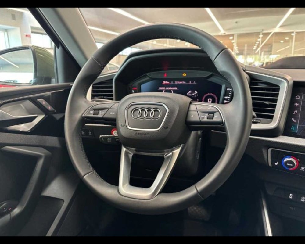 Audi A1 allstreet usata a Bologna (13)