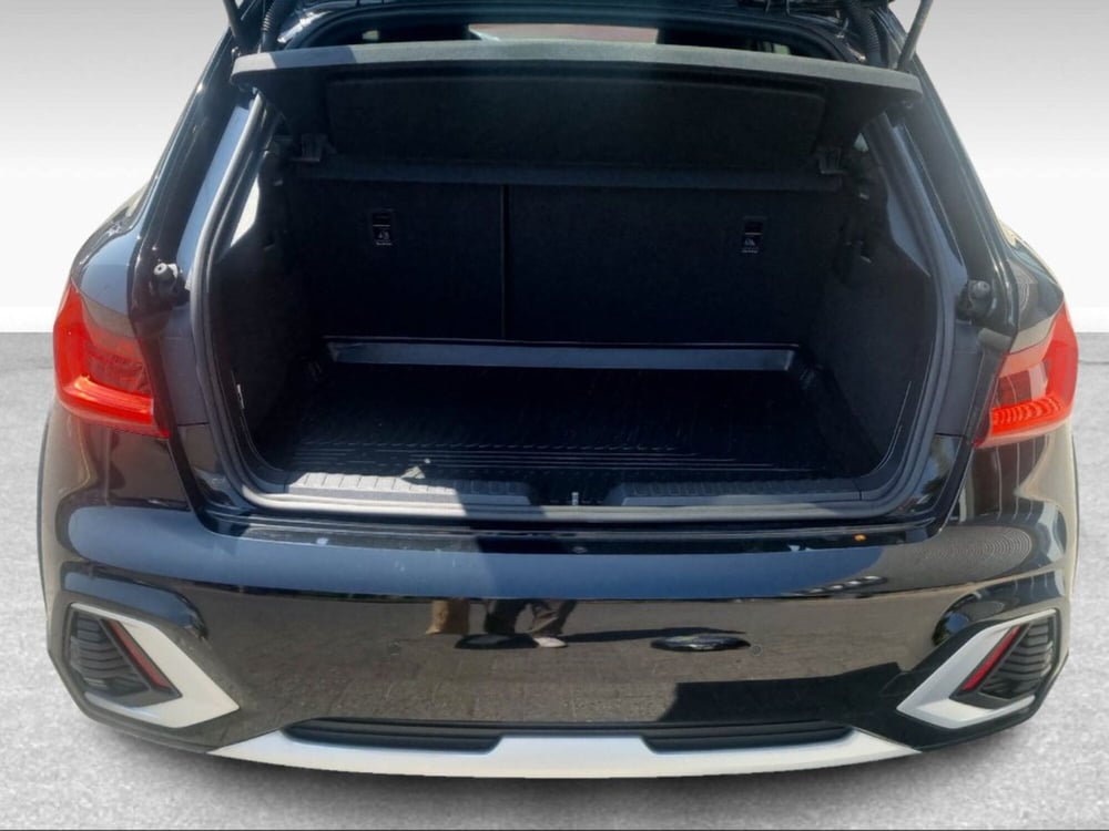 Audi A1 allstreet usata a Livorno (14)