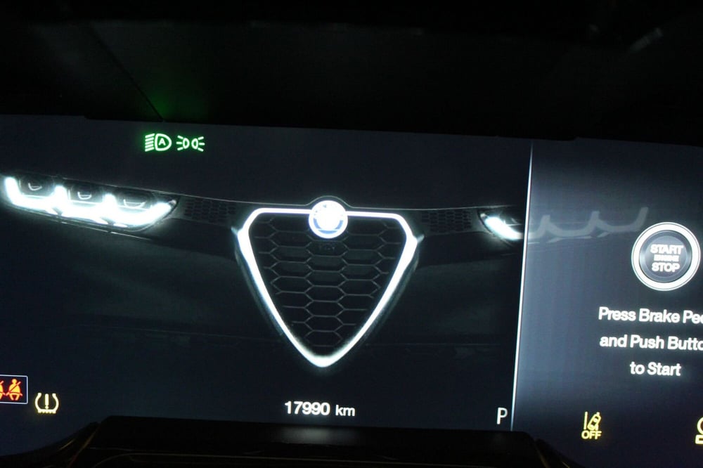 Alfa Romeo Tonale usata a Cremona (11)
