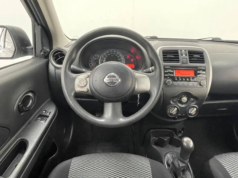 Nissan Micra usata a Como (10)