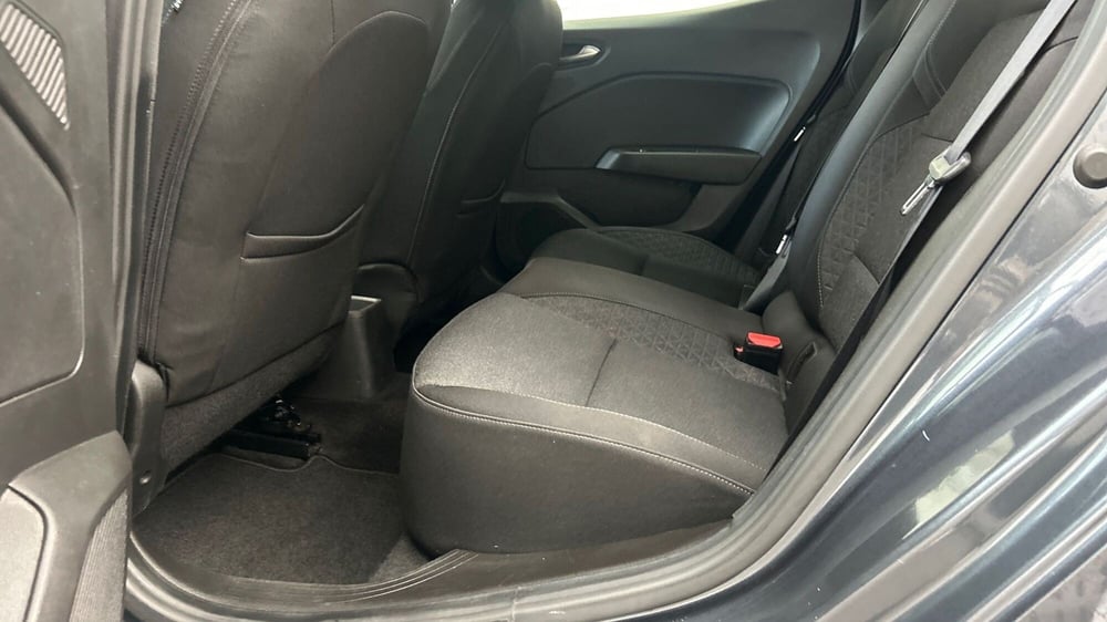 Renault Clio usata a Parma (17)
