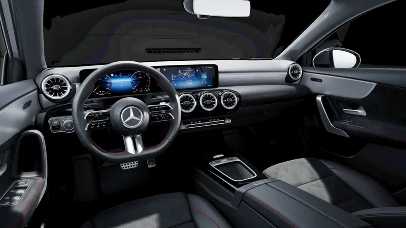 Mercedes-Benz Classe A nuova a Milano (8)