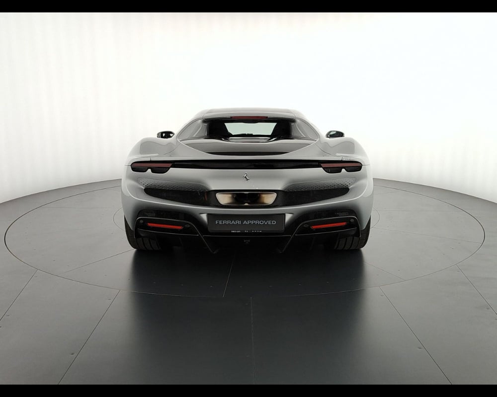 Ferrari 296 Coupé usata a Verona (4)