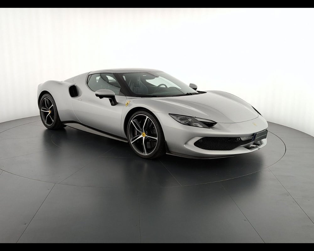 Ferrari 296 Coupé usata a Verona (9)