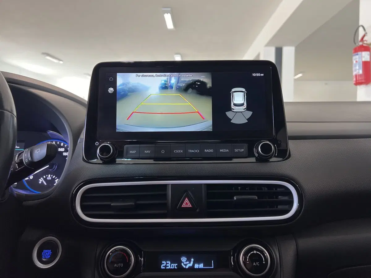 Hyundai Kona usata a Pisa (19)