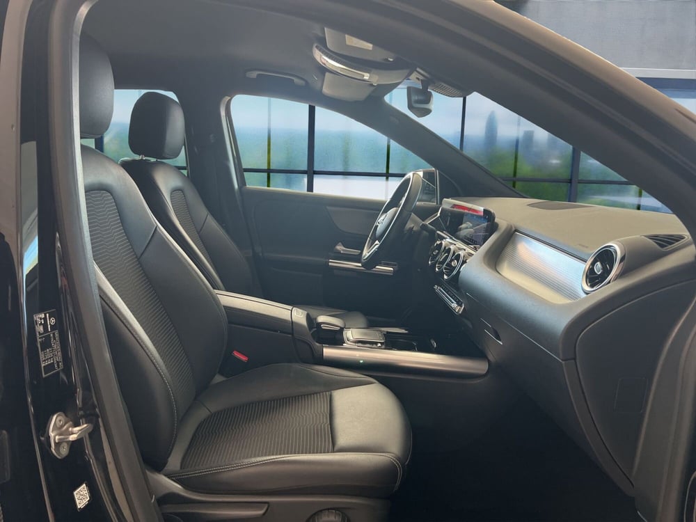 Mercedes-Benz GLA SUV usata a Cosenza (18)
